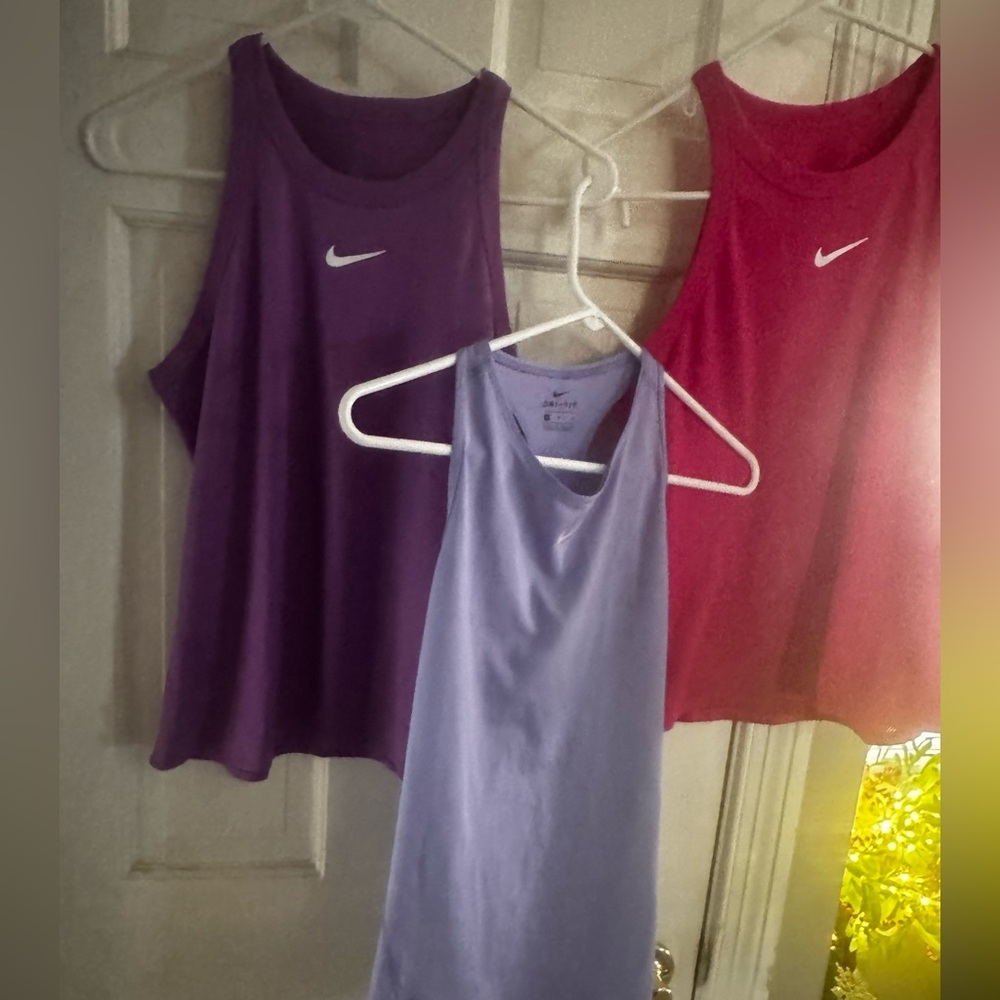 Nike Women's Tank Tops